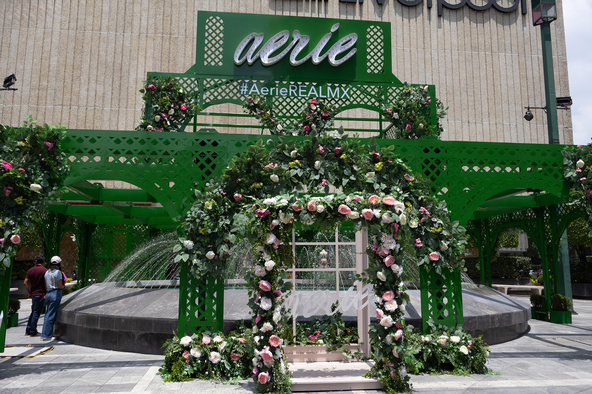 Elementos urbanos y de exhibición